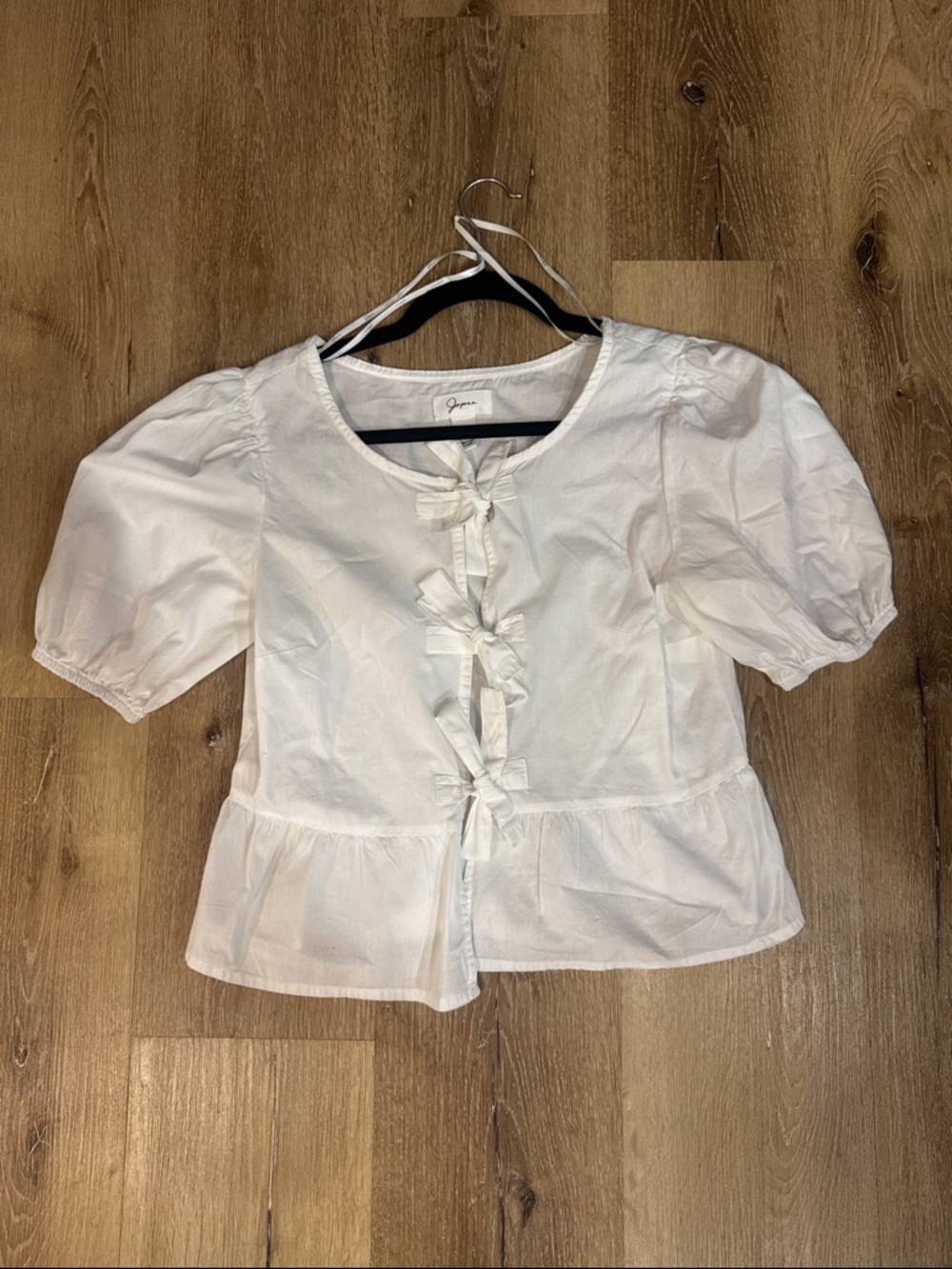 White Bow-Tie Peplum Puff Sleeve Top